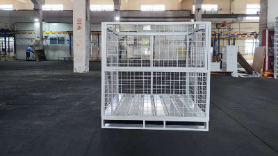 金属周转箱在汽车行业应用更加普遍